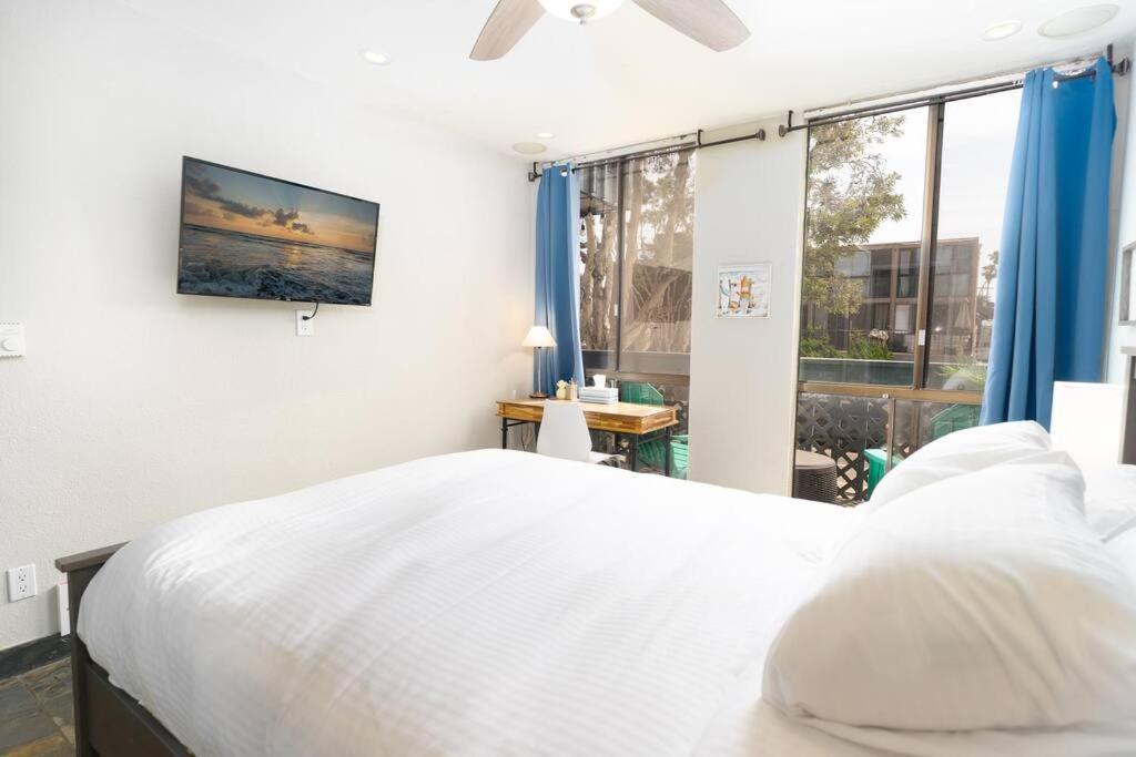 סן דייגו Pineapple Paradise -In The Heart Of Mission Beach- Just Steps To Beach And Belmont Park מראה חיצוני תמונה