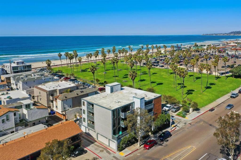 סן דייגו Pineapple Paradise -In The Heart Of Mission Beach- Just Steps To Beach And Belmont Park מראה חיצוני תמונה